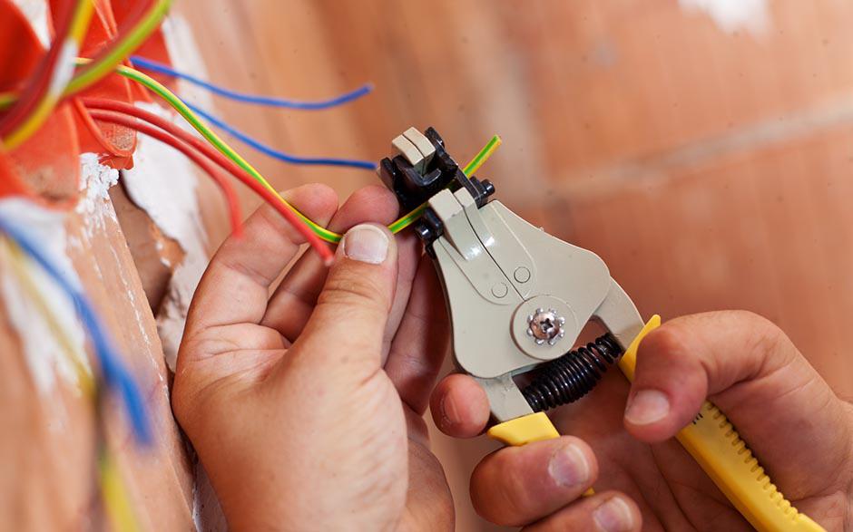 électricien urgence Menucourt